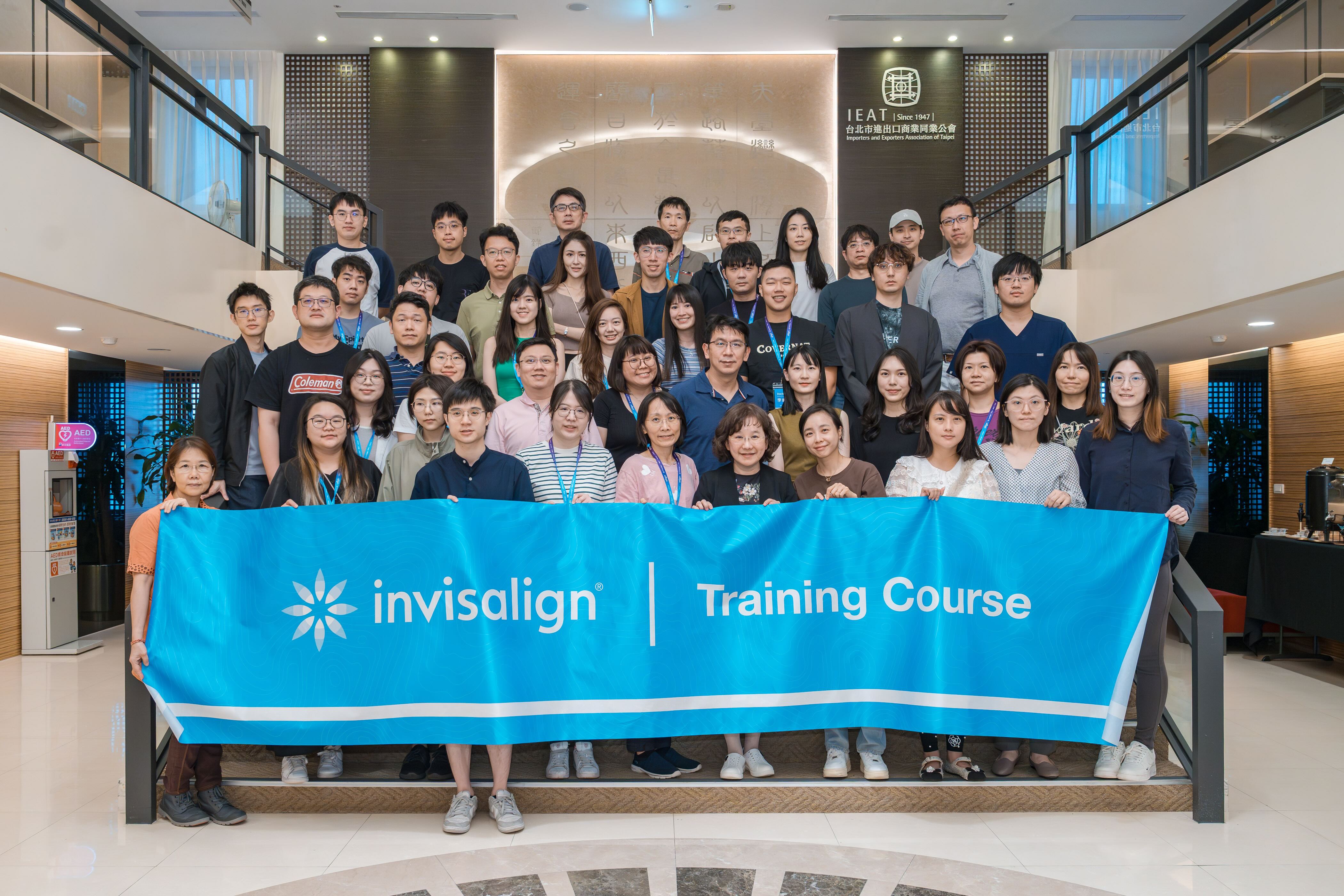 年末回顧【 2025 隱適美認證課程TC1、TC2 】 年末回顧【 2025 隱適美認證課程TC1、TC2 】