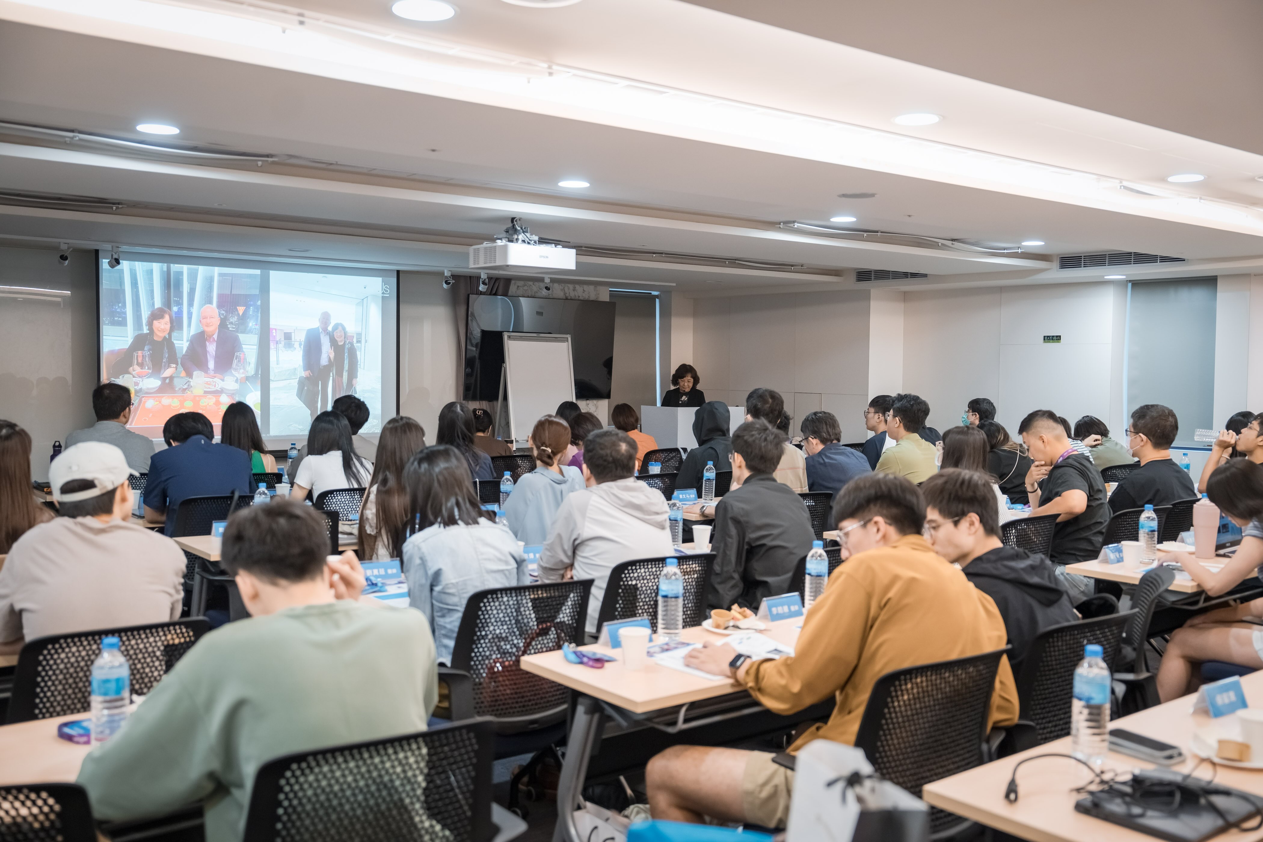 年末回顧【 2025 隱適美認證課程TC1、TC2 】 年末回顧【 2025 隱適美認證課程TC1、TC2 】