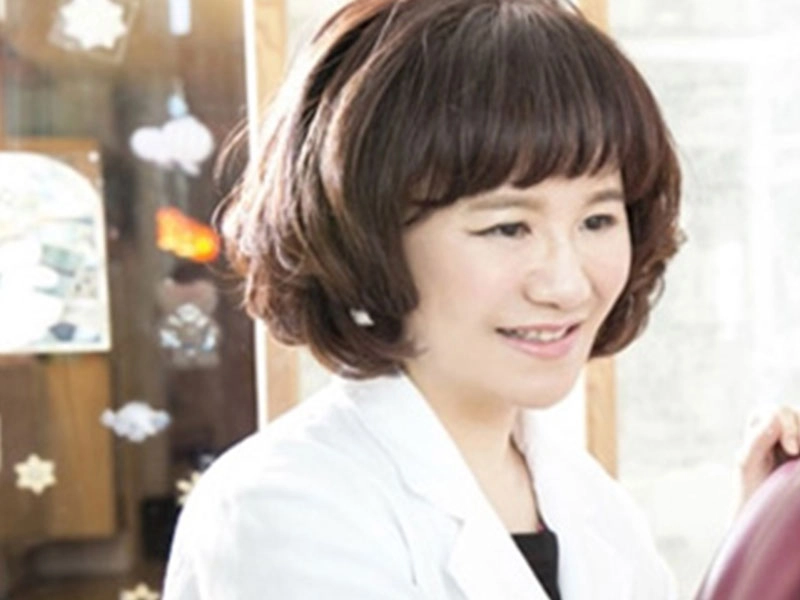 2016年1月 羅教授接受 Marie Claire美麗佳人雜誌專訪