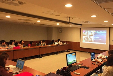 羅醫師教授 於長庚醫院演講，題目"隱適美的治療應用"， 受到熱烈歡迎與讚賞